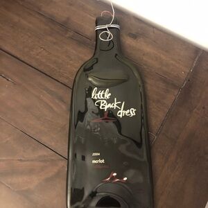 Little black dress merlot decoration